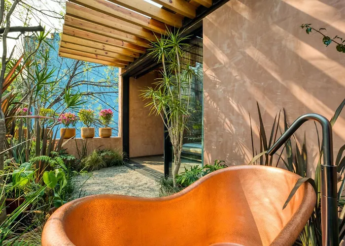 Casa Tenue Hotel