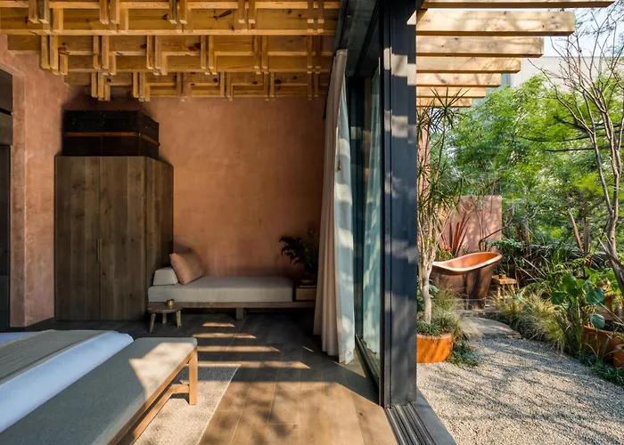 Hotel Casa Tenue 4*